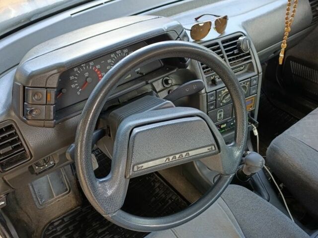 ВАЗ 2110 2004 в Никополе на Automoto.ua Серый ВАЗ 2110, объемом двигателя 1 л и пробегом 205 тыс. км за 1600 $, фото 1 на Automoto.ua