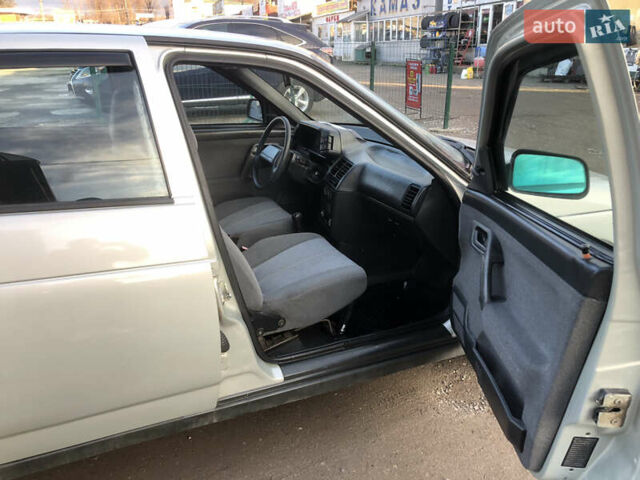 Сірий ВАЗ 2110, об'ємом двигуна 1.5 л та пробігом 74 тис. км за 2450 $, фото 11 на Automoto.ua