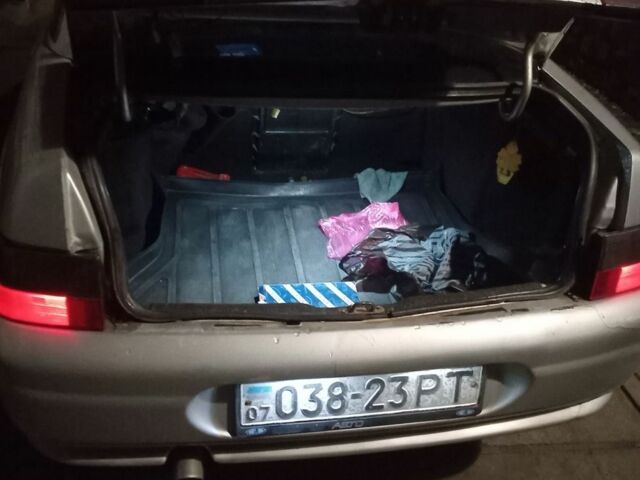 Сірий ВАЗ 2110, об'ємом двигуна 1.5 л та пробігом 200 тис. км за 850 $, фото 9 на Automoto.ua