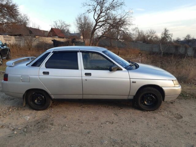 ВАЗ 2110 2004 в Запорожье на Automoto.ua Серый ВАЗ 2110, объемом двигателя 1.5 л и пробегом 300 тыс. км за 2100 $, фото 5 на Automoto.ua