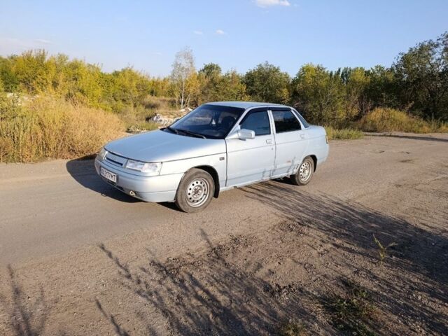 Серый ВАЗ 2110, объемом двигателя 1.5 л и пробегом 200 тыс. км за 1500 $, фото 1 на Automoto.ua