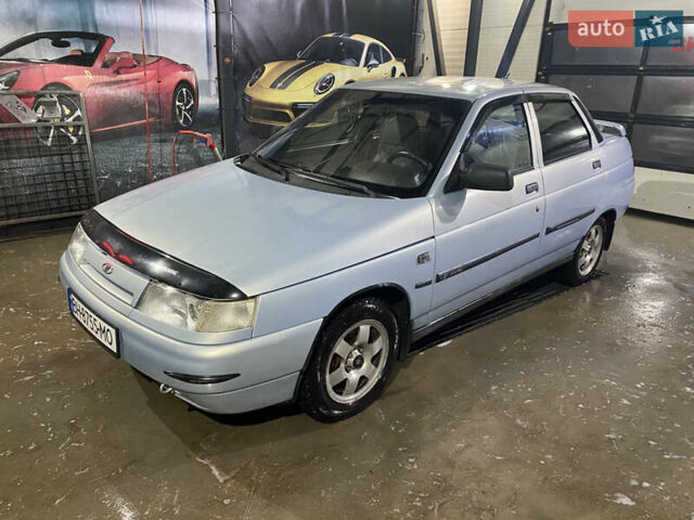 Серый ВАЗ 2110, объемом двигателя 1.5 л и пробегом 147 тыс. км за 2100 $, фото 1 на Automoto.ua