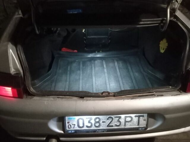 Сірий ВАЗ 2110, об'ємом двигуна 1.5 л та пробігом 200 тис. км за 850 $, фото 10 на Automoto.ua