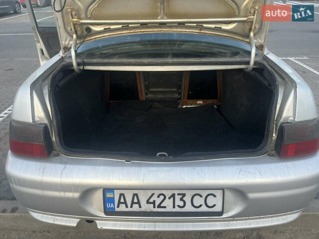 Серый ВАЗ 2110, объемом двигателя 1.5 л и пробегом 230 тыс. км за 1500 $, фото 17 на Automoto.ua