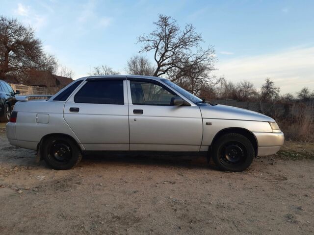 ВАЗ 2110 2004 в Запорожье на Automoto.ua Серый ВАЗ 2110, объемом двигателя 1.5 л и пробегом 300 тыс. км за 2100 $, фото 6 на Automoto.ua