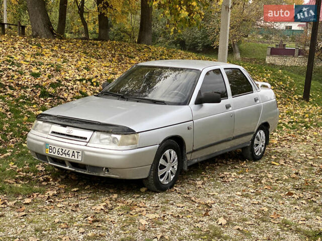 Серый ВАЗ 2110, объемом двигателя 1.5 л и пробегом 130 тыс. км за 1000 $, фото 4 на Automoto.ua