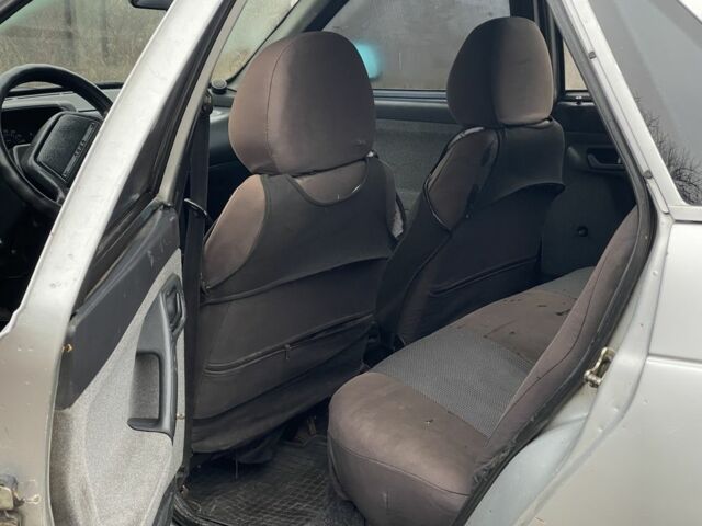 Серый ВАЗ 2110, объемом двигателя 1.6 л и пробегом 200 тыс. км за 1500 $, фото 7 на Automoto.ua