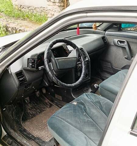 Сірий ВАЗ 2110, об'ємом двигуна 1.5 л та пробігом 220 тис. км за 1400 $, фото 4 на Automoto.ua