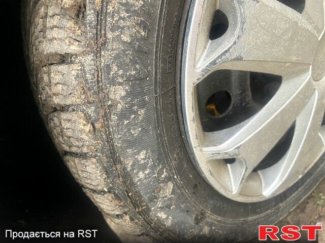 Серый ВАЗ 2110, объемом двигателя 1.6 л и пробегом 307 тыс. км за 1680 $, фото 6 на Automoto.ua