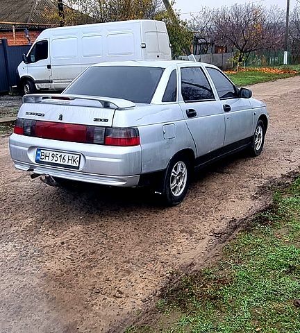 Серый ВАЗ 2110, объемом двигателя 1.5 л и пробегом 230 тыс. км за 1350 $, фото 3 на Automoto.ua