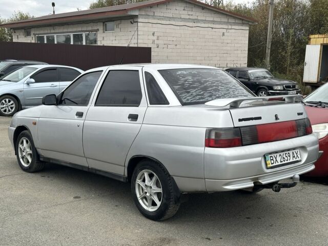 Серый ВАЗ 2110, объемом двигателя 1.5 л и пробегом 200 тыс. км за 1350 $, фото 3 на Automoto.ua