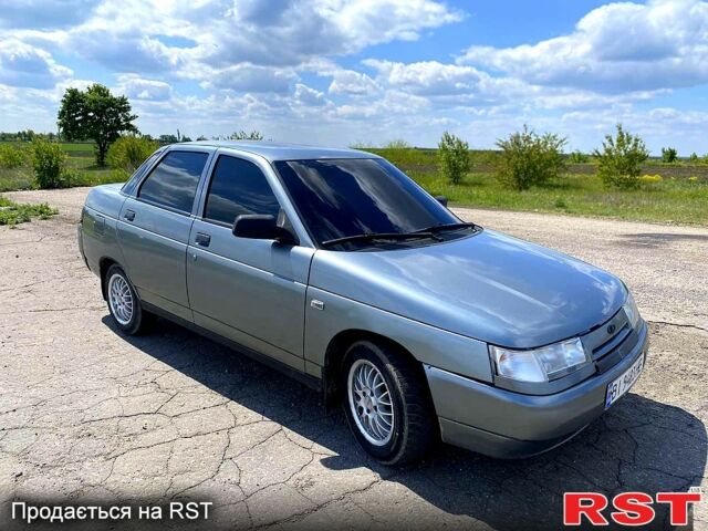 Серый ВАЗ 2110, объемом двигателя 1.5 л и пробегом 200 тыс. км за 1900 $, фото 2 на Automoto.ua