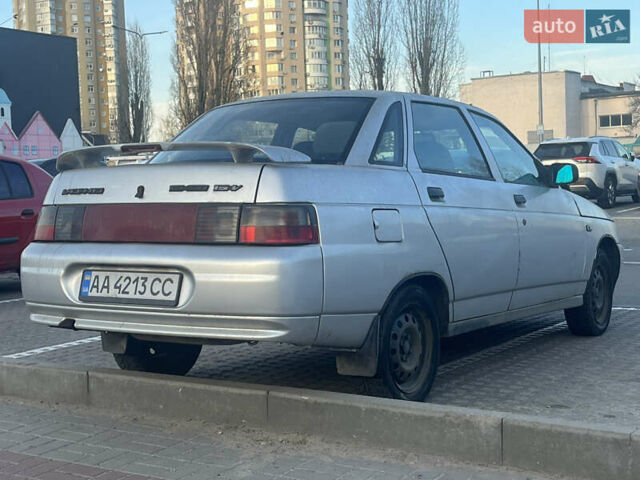 Серый ВАЗ 2110, объемом двигателя 1.5 л и пробегом 230 тыс. км за 1500 $, фото 4 на Automoto.ua