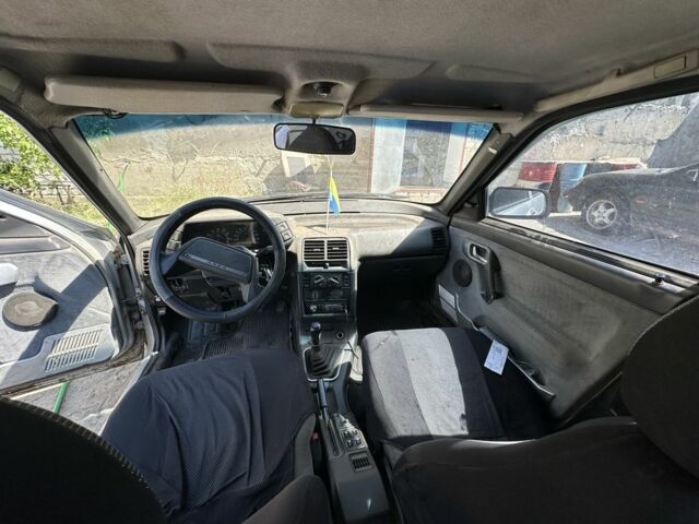 Сірий ВАЗ 2110, об'ємом двигуна 1.5 л та пробігом 269 тис. км за 913 $, фото 5 на Automoto.ua