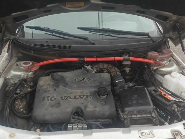 Серый ВАЗ 2110, объемом двигателя 1.6 л и пробегом 130 тыс. км за 999 $, фото 9 на Automoto.ua