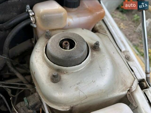 Сірий ВАЗ 2110, об'ємом двигуна 1.5 л та пробігом 147 тис. км за 1700 $, фото 27 на Automoto.ua