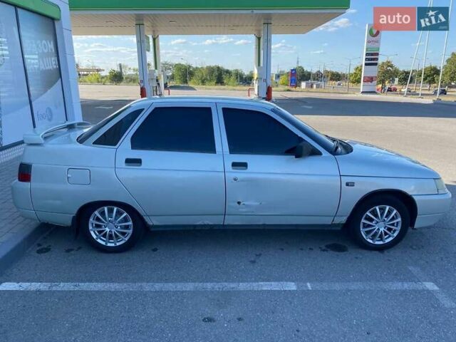 Серый ВАЗ 2110, объемом двигателя 1.5 л и пробегом 148 тыс. км за 1900 $, фото 13 на Automoto.ua