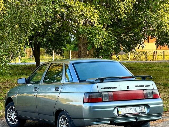 Серый ВАЗ 2110, объемом двигателя 1.6 л и пробегом 180 тыс. км за 2400 $, фото 5 на Automoto.ua