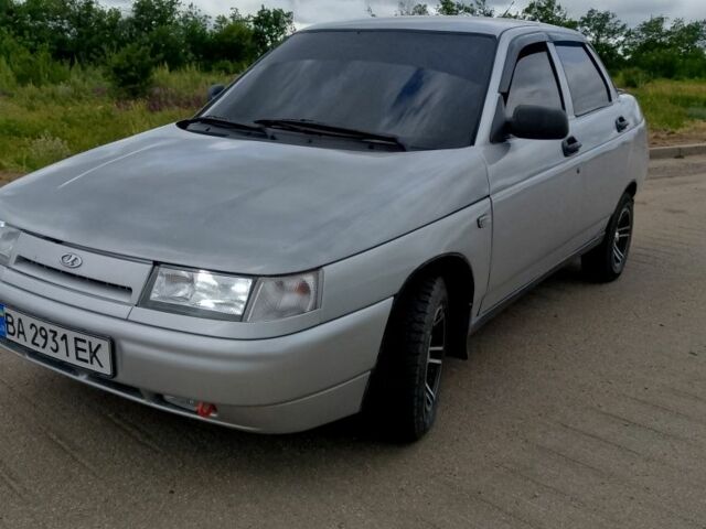 Серый ВАЗ 2110, объемом двигателя 1 л и пробегом 25 тыс. км за 1850 $, фото 3 на Automoto.ua