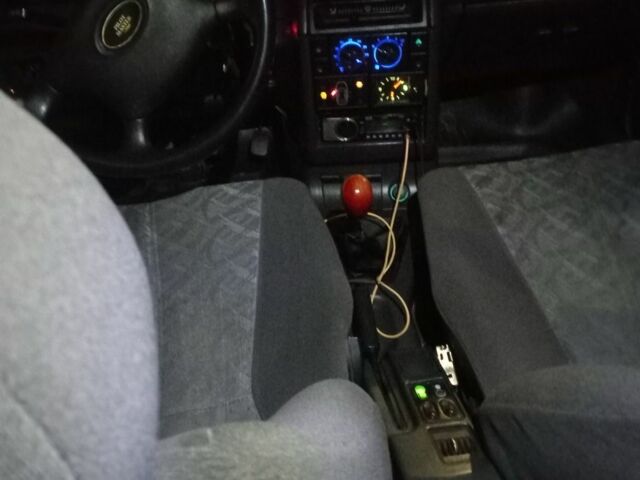 Сірий ВАЗ 2110, об'ємом двигуна 1.5 л та пробігом 200 тис. км за 850 $, фото 7 на Automoto.ua