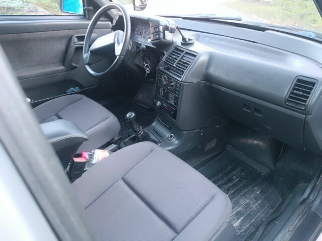 Серый ВАЗ 2110, объемом двигателя 1.5 л и пробегом 35 тыс. км за 1750 $, фото 6 на Automoto.ua