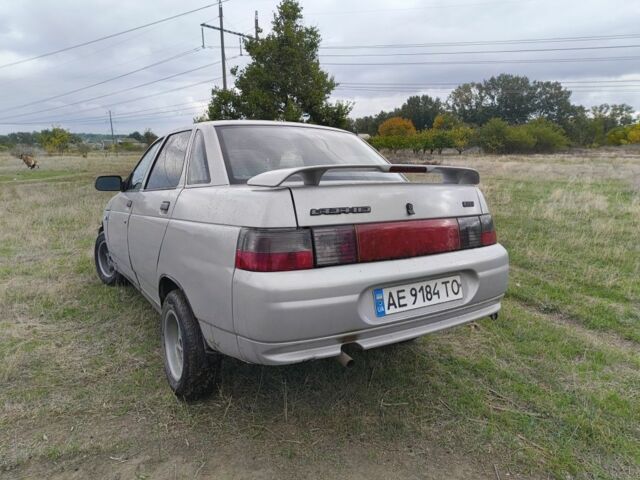 Серый ВАЗ 2110, объемом двигателя 1.5 л и пробегом 240 тыс. км за 1100 $, фото 2 на Automoto.ua