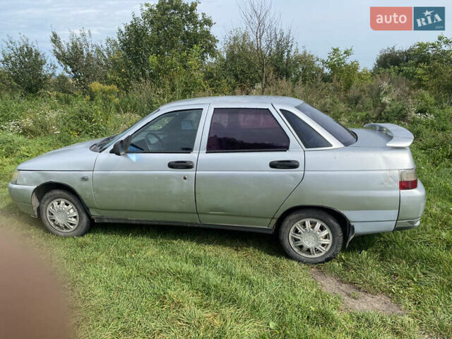 Серый ВАЗ 2110, объемом двигателя 1.5 л и пробегом 195 тыс. км за 900 $, фото 1 на Automoto.ua