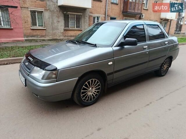 Серый ВАЗ 2110, объемом двигателя 1.6 л и пробегом 178 тыс. км за 1999 $, фото 6 на Automoto.ua