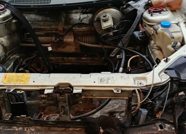 Серый ВАЗ 2110, объемом двигателя 0 л и пробегом 200 тыс. км за 300 $, фото 3 на Automoto.ua