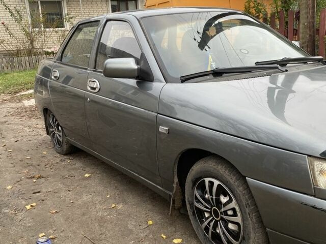 Серый ВАЗ 2110, объемом двигателя 1.6 л и пробегом 199 тыс. км за 1250 $, фото 1 на Automoto.ua
