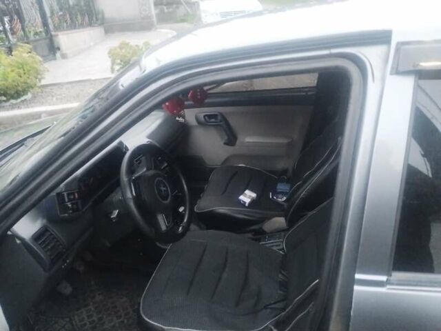 Сірий ВАЗ 2110, об'ємом двигуна 1.6 л та пробігом 155 тис. км за 1850 $, фото 2 на Automoto.ua