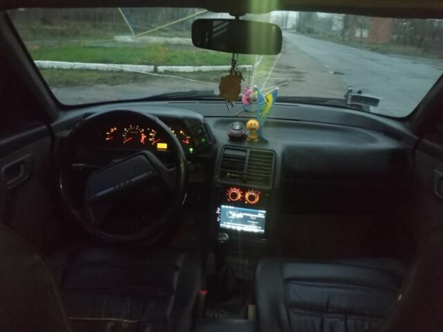 Серый ВАЗ 2110, объемом двигателя 1.6 л и пробегом 293 тыс. км за 1300 $, фото 5 на Automoto.ua