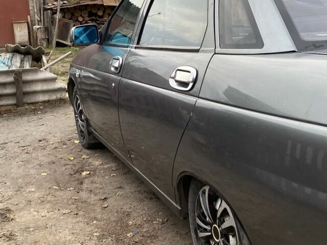 Серый ВАЗ 2110, объемом двигателя 1.6 л и пробегом 199 тыс. км за 1250 $, фото 3 на Automoto.ua