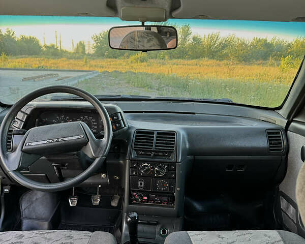 Сірий ВАЗ 2110, об'ємом двигуна 1.6 л та пробігом 136 тис. км за 2199 $, фото 10 на Automoto.ua