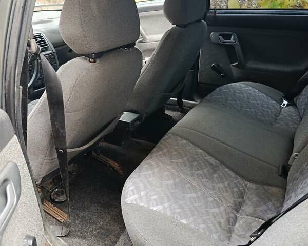 ВАЗ 2110 2005 в Ужгороде на Automoto.ua Серый ВАЗ 2110, объемом двигателя 1.6 л и пробегом 172 тыс. км за 1400 $, фото 2 на Automoto.ua