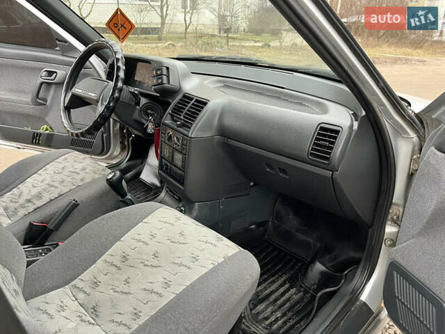 Сірий ВАЗ 2110, об'ємом двигуна 1.6 л та пробігом 157 тис. км за 2200 $, фото 10 на Automoto.ua