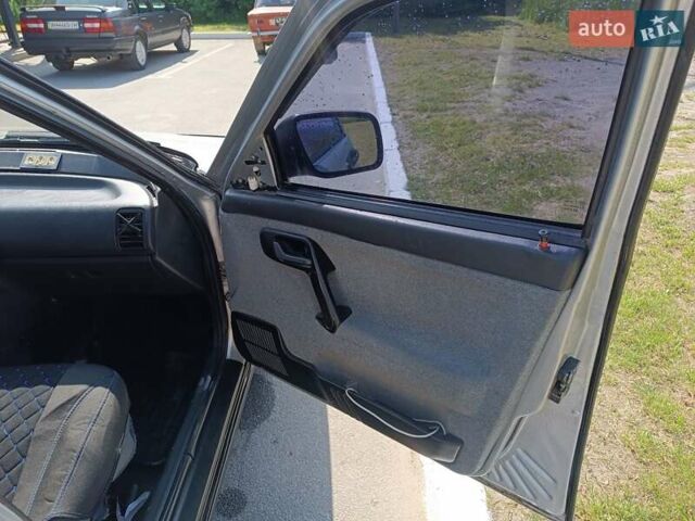 Сірий ВАЗ 2110, об'ємом двигуна 1.6 л та пробігом 250 тис. км за 1800 $, фото 6 на Automoto.ua