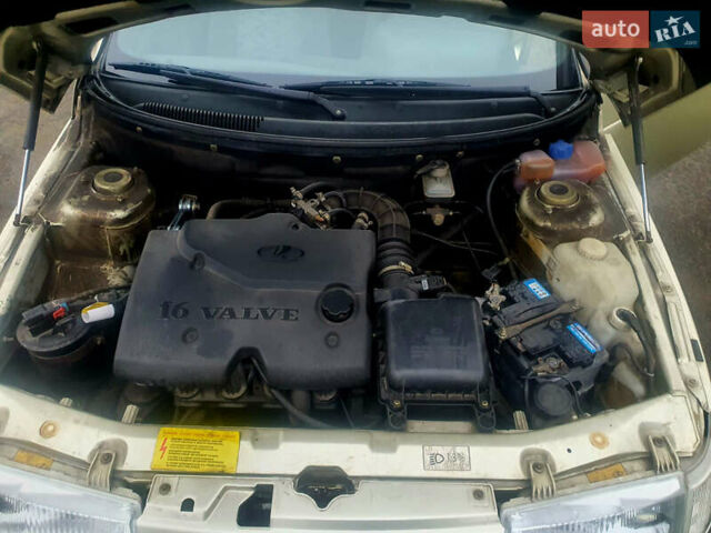 Серый ВАЗ 2110, объемом двигателя 1.6 л и пробегом 53 тыс. км за 2999 $, фото 9 на Automoto.ua