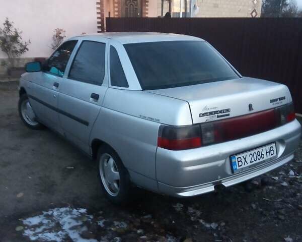 Серый ВАЗ 2110, объемом двигателя 1.6 л и пробегом 250 тыс. км за 2300 $, фото 4 на Automoto.ua