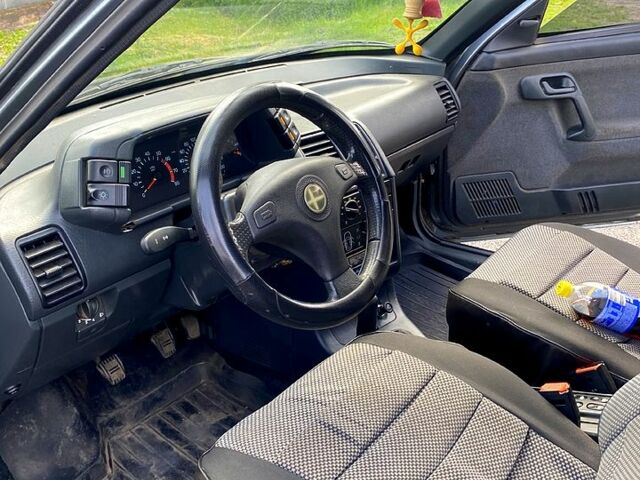 Сірий ВАЗ 2110, об'ємом двигуна 1.6 л та пробігом 60 тис. км за 2700 $, фото 7 на Automoto.ua