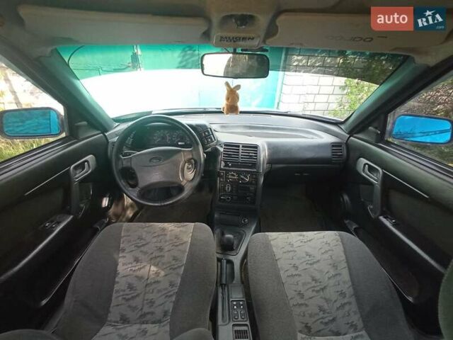 Серый ВАЗ 2110, объемом двигателя 1.6 л и пробегом 300 тыс. км за 1800 $, фото 3 на Automoto.ua