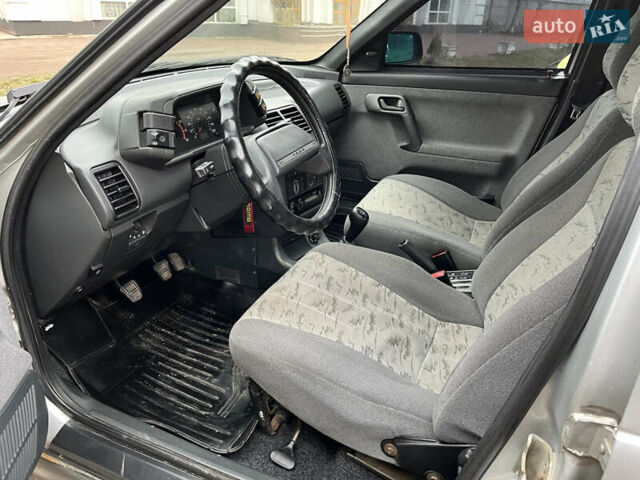 Сірий ВАЗ 2110, об'ємом двигуна 1.6 л та пробігом 157 тис. км за 2200 $, фото 9 на Automoto.ua
