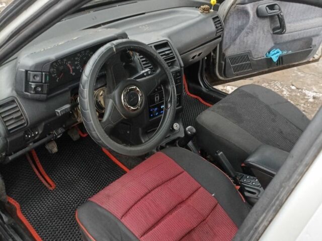 Серый ВАЗ 2110, объемом двигателя 0 л и пробегом 350 тыс. км за 1200 $, фото 4 на Automoto.ua