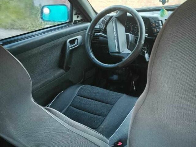 Сірий ВАЗ 2110, об'ємом двигуна 1.6 л та пробігом 107 тис. км за 1909 $, фото 9 на Automoto.ua