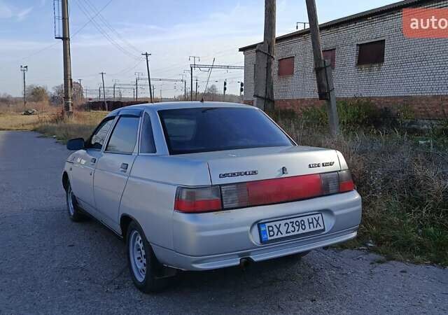 Серый ВАЗ 2110, объемом двигателя 1.6 л и пробегом 215 тыс. км за 1600 $, фото 1 на Automoto.ua