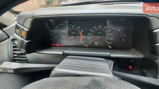 Сірий ВАЗ 2110, об'ємом двигуна 1.5 л та пробігом 254 тис. км за 2300 $, фото 10 на Automoto.ua