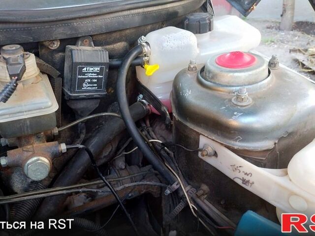 Сірий ВАЗ 2110, об'ємом двигуна 1.6 л та пробігом 197 тис. км за 2100 $, фото 4 на Automoto.ua