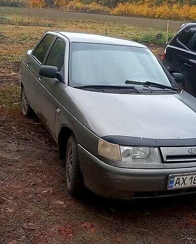 Серый ВАЗ 2110, объемом двигателя 1.6 л и пробегом 314 тыс. км за 1650 $, фото 4 на Automoto.ua