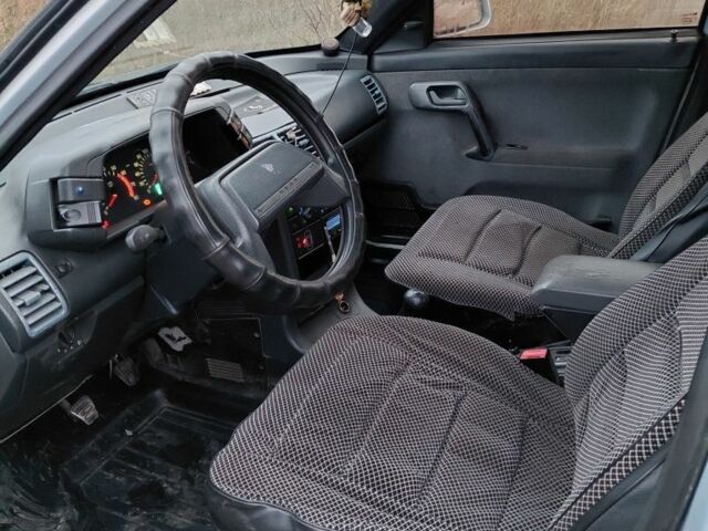 Сірий ВАЗ 2110, об'ємом двигуна 1.6 л та пробігом 300 тис. км за 999 $, фото 12 на Automoto.ua