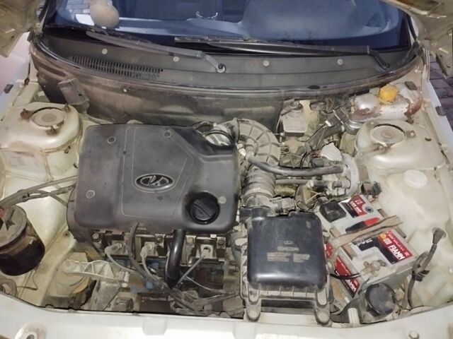 Серый ВАЗ 2110, объемом двигателя 1.6 л и пробегом 148 тыс. км за 2000 $, фото 3 на Automoto.ua